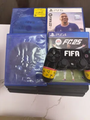 بلايستيشن 4 مستعمل الله يبارك فيه خمسه دسكات FIFA22 الي يباها بروحا تنباع ويد تبي تصليح انلوك