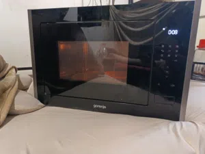 Micro Oven