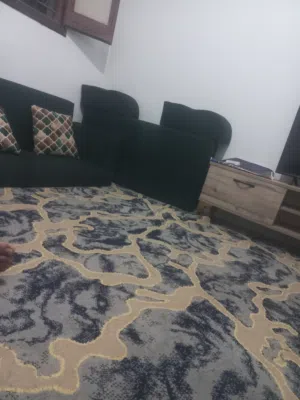 صاله بلون الاخضر مستعمله