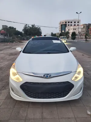 Hyundai . Sonata . 2013 . Used0