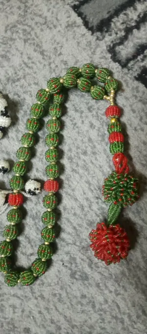 مسابح شغل يدوي من خرز