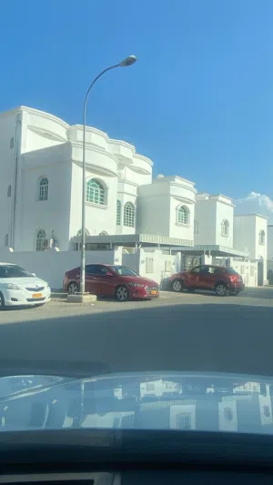 110 m2 1 Bedroom Apartments for Rent in Muscat Al Mawaleh