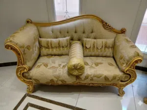 طقم كنب تركي كلاسيكي للبيع