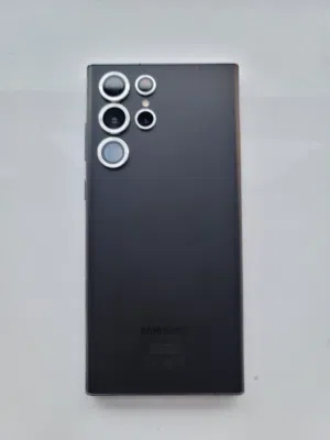 Samsung Galaxy S22 Ultra 128 GB in Sana'a