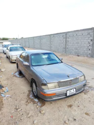 كراون بطه 1993 للبيع