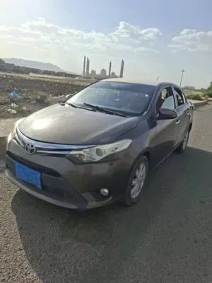 تويوتا يارس 2014 سيدان