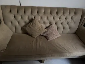 طقم كنب سبع مقاعد بحاله جيده