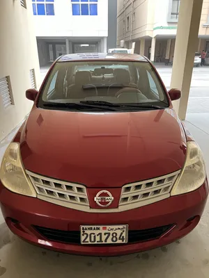 Nissan tiida 2010