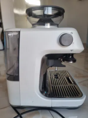 للبيع ماكينة قهوةSage Barista Express Impress