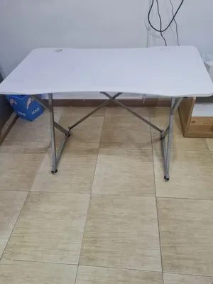 Tables - Chairs - End Tables . Used1