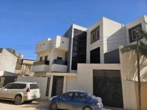 ندور فيه فيله ارضيه او قطعة ارض تكون في سراج البغدادي او في جنزور المعاقين بسعر يكون في حدود 40000