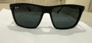 للبيع نظارة شمسية ريبان (Ray-Ban) أصلية 100% بحالة ممتازة