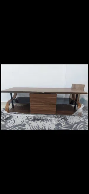 طاوله تفصيل الكويت ماىكه
