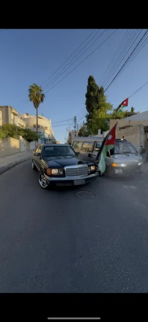 مرسيدس SEL300