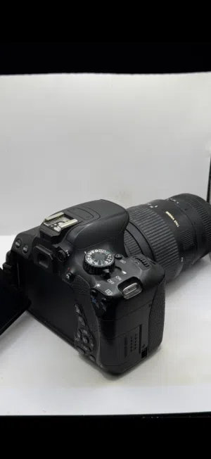 كاميرا كانون 650D نظيفه جدا واستعمال بسيط  Cannon camera  650D very clean and simple use