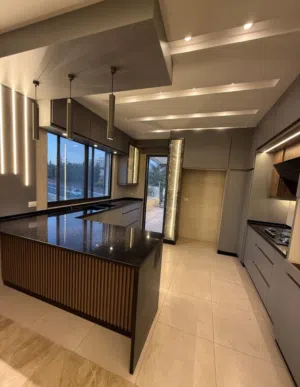 200 m2 3 Bedrooms Apartments for Sale in Amman Airport Road - Manaseer Gs