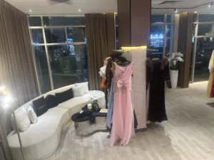 بوتيك نسائي للبيع راقي جدا Boutique for sale