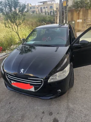 Used Peugeot 301 in Ramallah and Al-Bireh