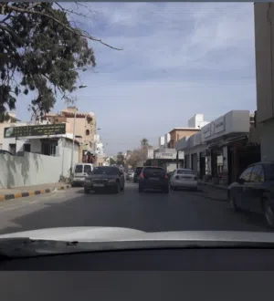 عرض استتماري قوي مدخول 85 الف شهريا ع ريسي مباشرة محلات ومدرسة وفيلا موقع ممتاز لتوصل هاتف او واتساب