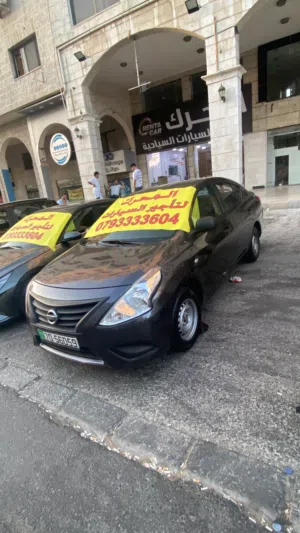 Sedan Nissan in Amman