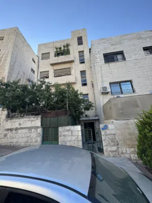 شقة للبيع في منطقة جبل الحسين – موقع مميز وحيوي في قلب العاصمة عمّان
