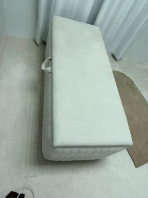 للبيع كرسي تخزين