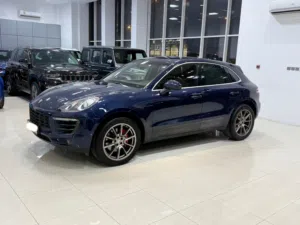 Porsche Macan 2015 (Blue)