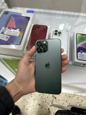 iPhone 13 pro Max مستخدم نضيف جدا