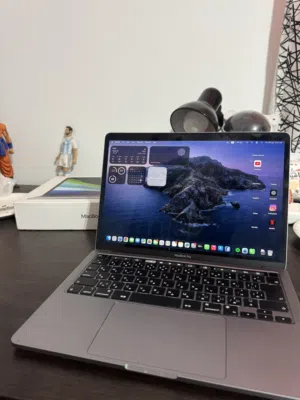 MacBook Pro M2 2022 – 96% Battery – Excellent Condition