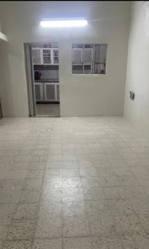 بيت للبيع في مخيم البقعة