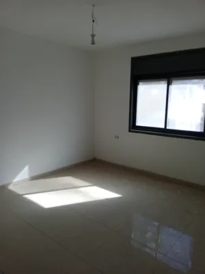 500 m2 3 Bedrooms Apartments for Sale in Ramallah and Al-Bireh Al Irsal St.