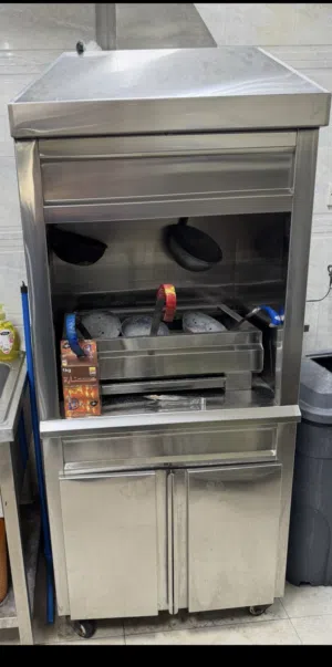 ثلاجة وماكينة بوشار