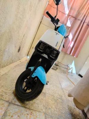دراجه كهربائيه نوع بوليسي نوع بغداد دراجه بيها عرض لحك
