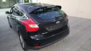 Ford focus 2014 from owner . valid mulkia.  2.0