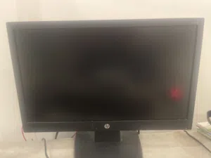 شاشه hp ممتازه لا تعاني من اي مشاكل