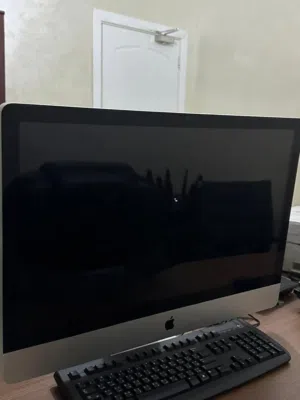 شاشة كمبيوتر ابل