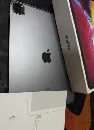 Apple iPad Pro 11 128 GB in Zarqa