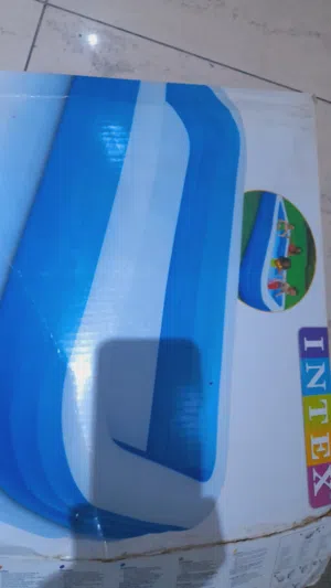 مسبح هوائي ممتاز للصيف