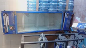 ثلاجه عرض بحاله جيده شغاله ممتازه للليع