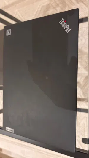 للبيع لابتوب مهندسين وبرمجين: Lenovo ThinkPad T14s Gen 3 (نسخة Magnesium)