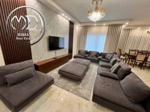 140 m2 3 Bedrooms Apartments for Rent in Amman Um El Summaq
