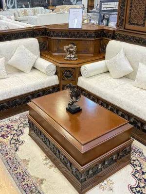 العودة للأصالة بروح عصرية مع جلسة اصالة حفر 3D تفصيل بالمتر خشب زان مع سويد مع فينير ووتربروف