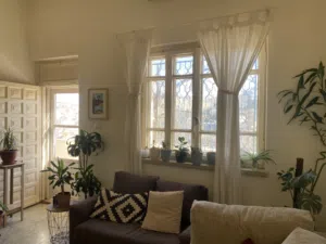 Fully Furnished 3 -Bedroom Apartment for Rent – Jabal Al-Weibdeh Amman
