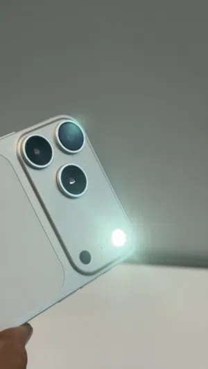 Apple iPhone XR 128 GB in Jeddah