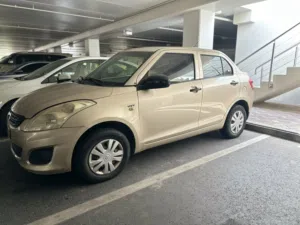 URGENT SALE Suzuki Swift 2015 سوزوكي سويفت 2015 جير عادي نظيفة جداً