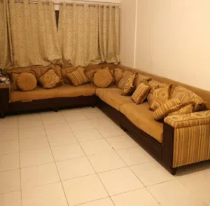 طقم كنب مصنع من أفضل أنواع خشب