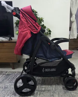 عربة اطفال جديدة للبيع