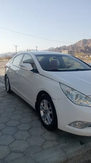 Used Hyundai Sonata in Al Batinah