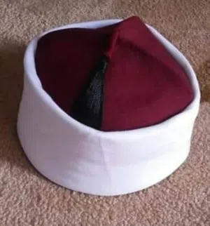 محفظ قرآن كريم ومعلم لغة عربية وعلوم قرآن وتجويد لجميع الأعمار أون لاين