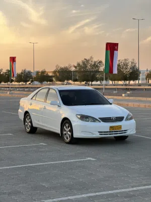 للبيع تويوتا كامري 2002
